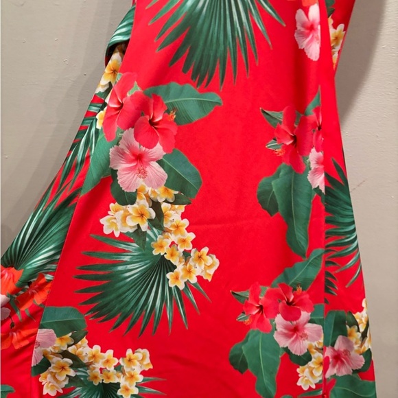 Floral Maxi - Red and Green tropical vacation size 4 maxi long wedding guest - Picture 5 of 14